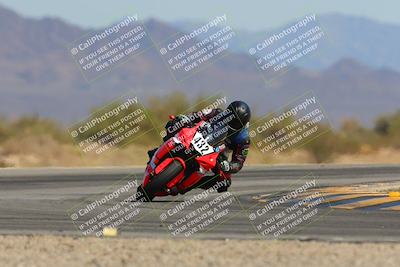 media/Mar-21-2025-CVMA Friday Practice (Fri) [[30cd4fe323]]/4-Racer 3/Session 6 (Turn 15)/